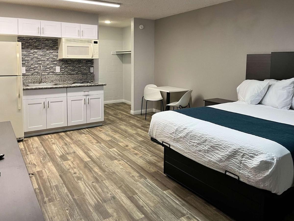 Motel 6 Las Vegas Nv Downtown Fremont St Екстер'єр фото