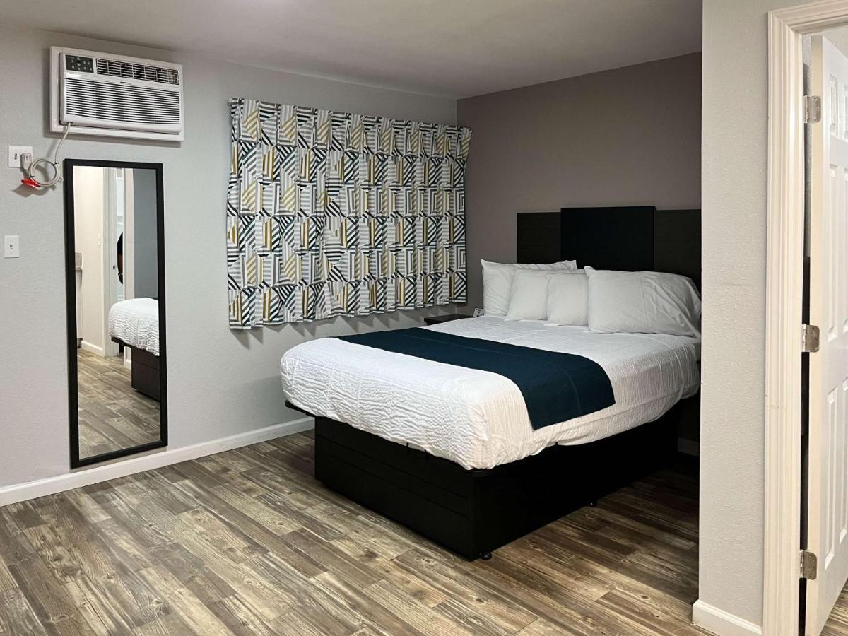 Motel 6 Las Vegas Nv Downtown Fremont St Екстер'єр фото